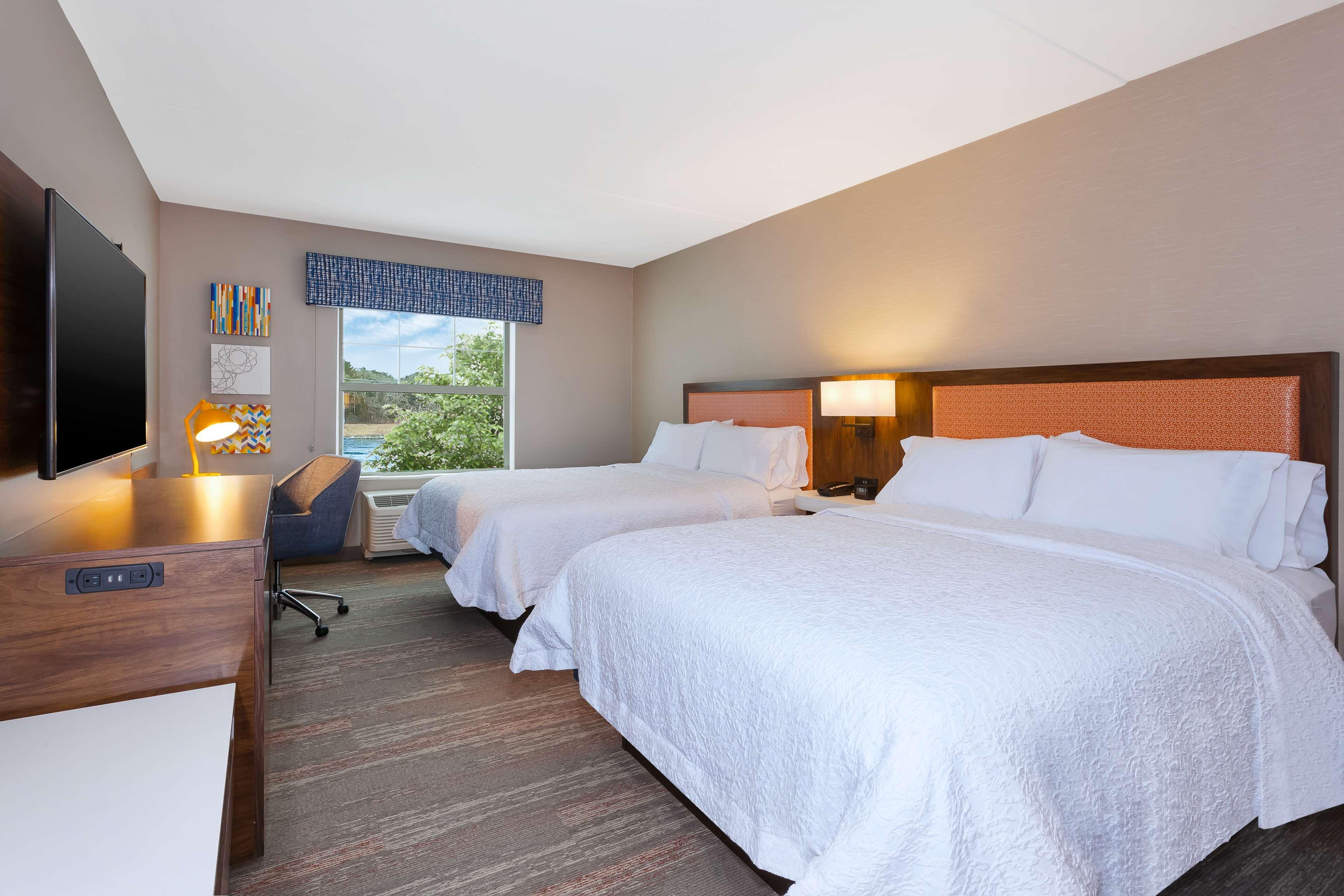 Hampton Inn Cape Cod Canal Борн Екстериор снимка