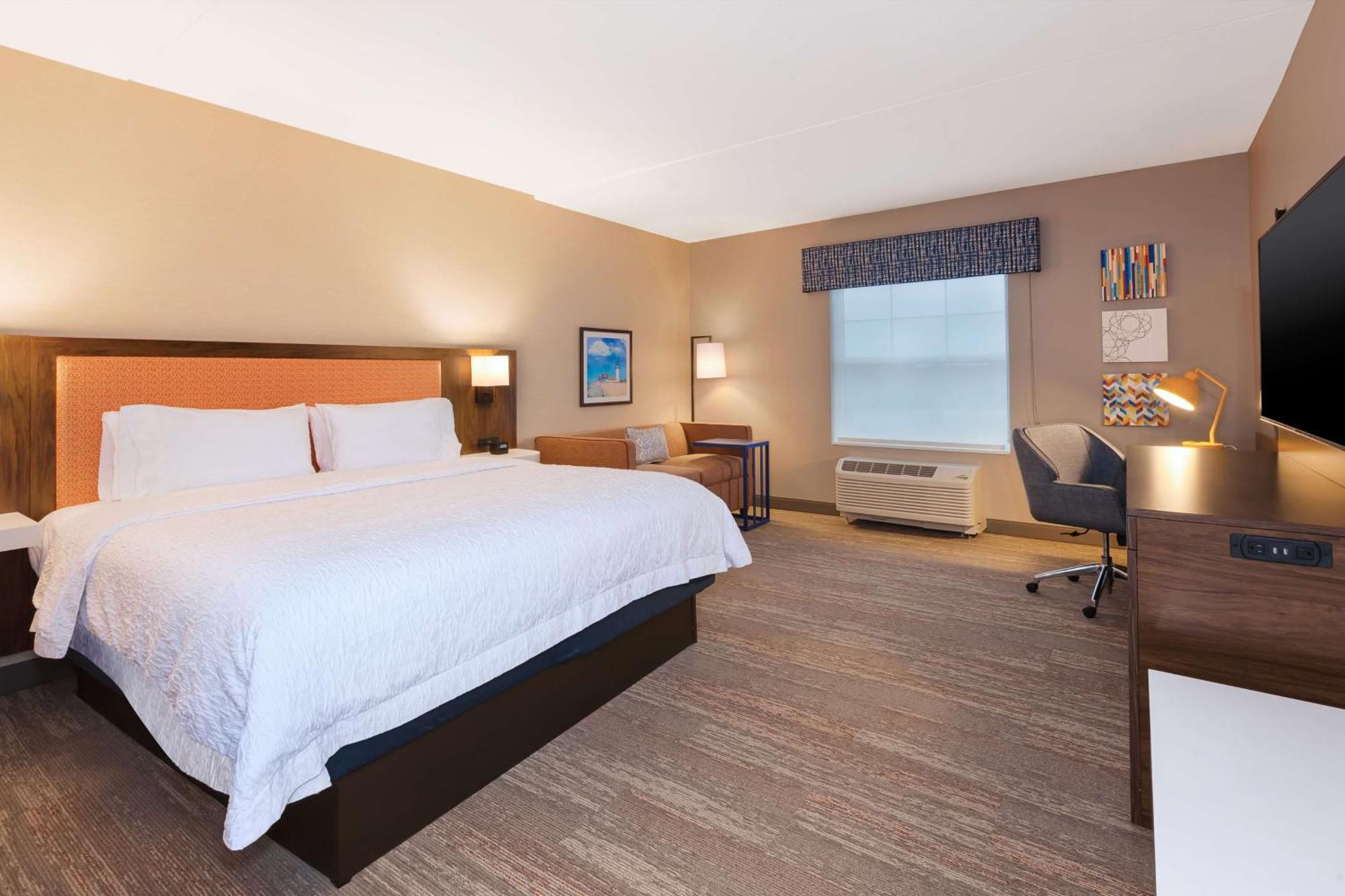 Hampton Inn Cape Cod Canal Борн Екстериор снимка