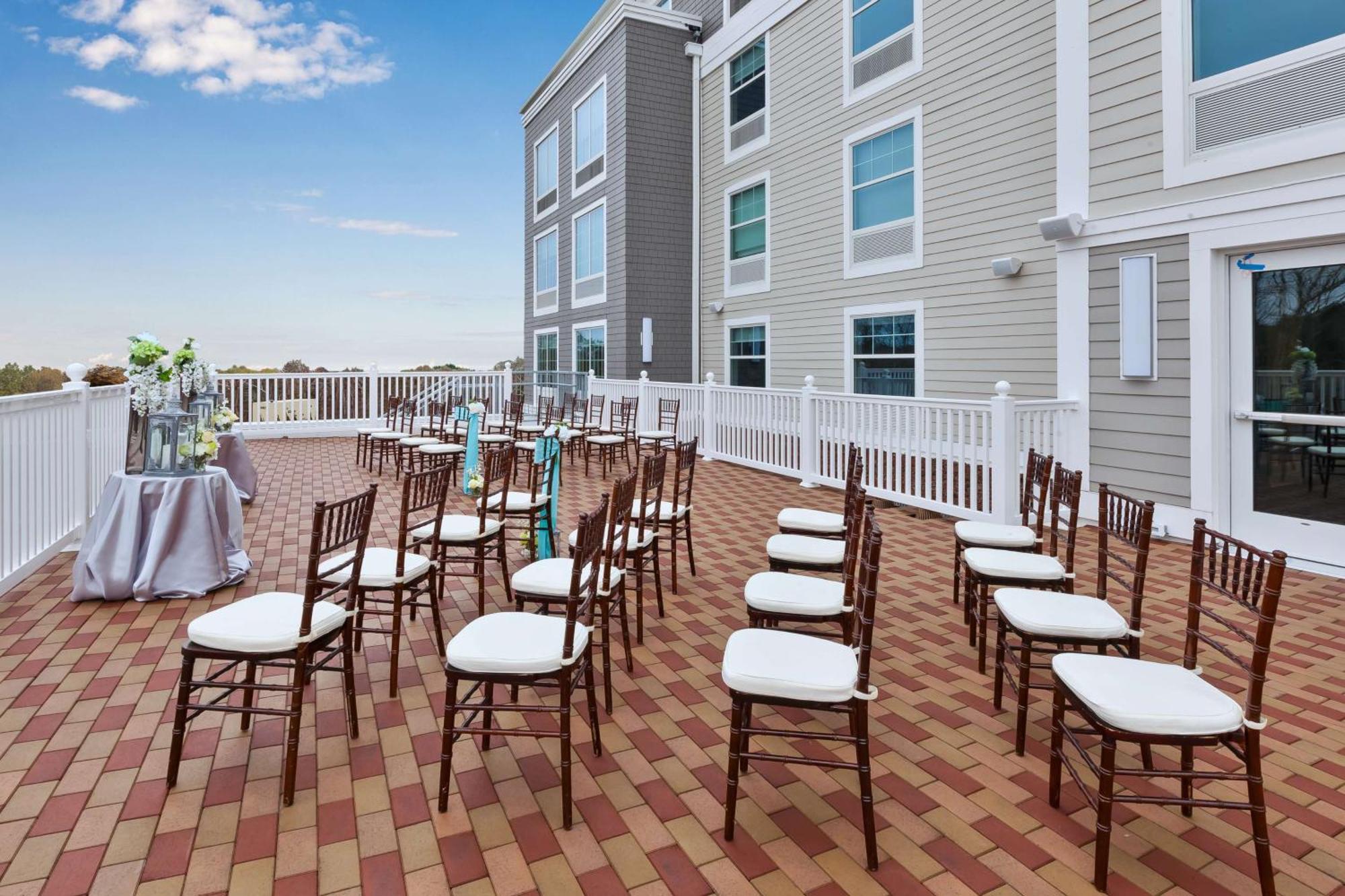Hampton Inn Cape Cod Canal Борн Екстериор снимка