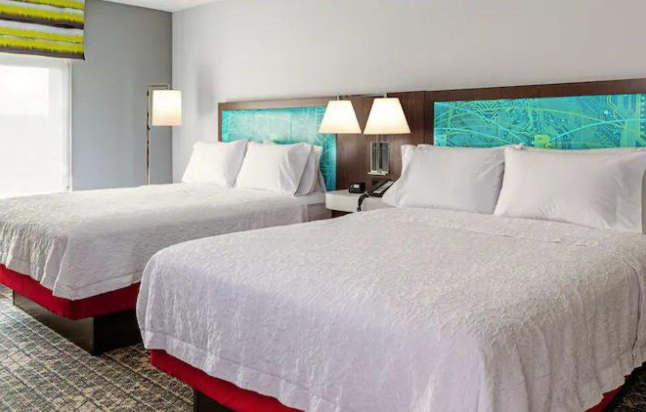 Hampton Inn Cape Cod Canal Борн Екстериор снимка